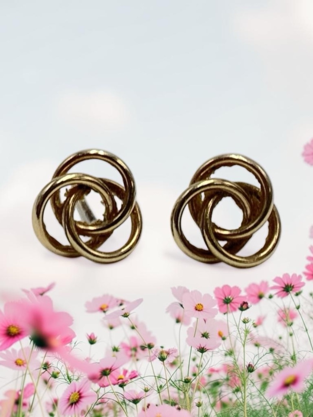14K Gold Love Knot Stud Earrings